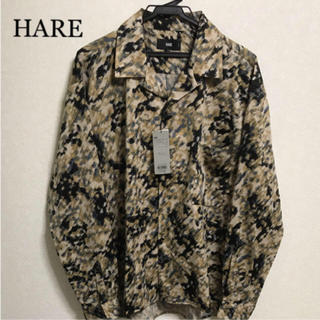 ハレ(HARE)のヴァイラスガラオープンネックシャツ(HARE)  MADE IN JAPAN(シャツ)
