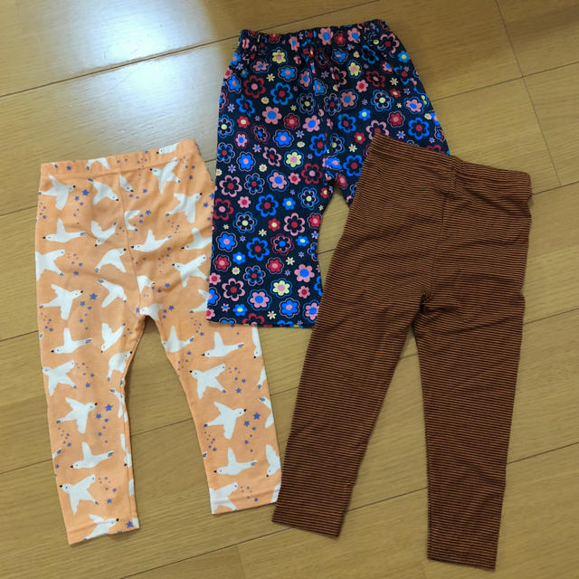 UNIQLO(ユニクロ)のレギンス 90 ３点 セット キッズ/ベビー/マタニティのキッズ服女の子用(90cm~)(パンツ/スパッツ)の商品写真