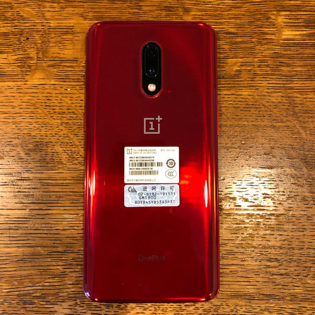 ANDROID(アンドロイド)のケース•ガラスフィルム付き！美品！oneplus7 8GB 256GB Red スマホ/家電/カメラのスマートフォン/携帯電話(スマートフォン本体)の商品写真