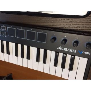 Alesis V Mini 25-Keys(MIDIコントローラー)