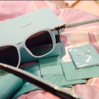 ティファニー(Tiffany & Co.)のティファニーサングラス新品未使用本物内側ティファニーカラーブルーtiffany(サングラス/メガネ)