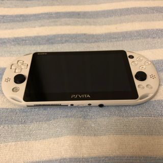 プレイステーションヴィータ(PlayStation Vita)のPS VITA ホワイト 本体のみ(携帯用ゲーム機本体)