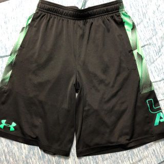 アンダーアーマー(UNDER ARMOUR)のアンダーアーマーハーフパンツYXL(ウェア)