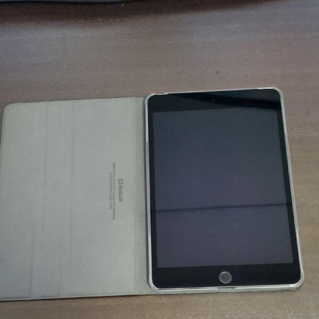 iPad mini4 128GB WiFi cellularブラック