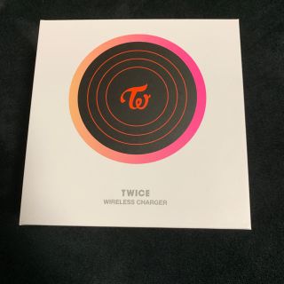 TWICE ワイヤレスチャージャー(アイドルグッズ)