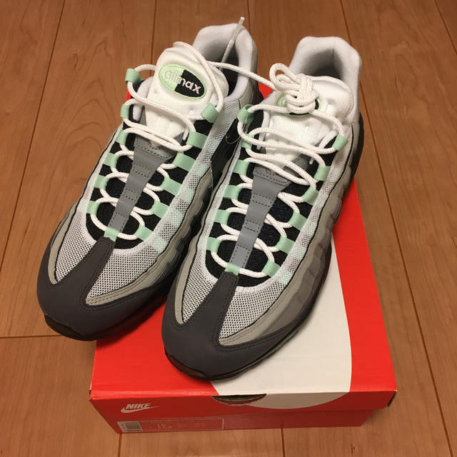 NIKE(ナイキ)の新品 28cm AIR MAX 95 エアマックス95 Fresh Mint メンズの靴/シューズ(スニーカー)の商品写真