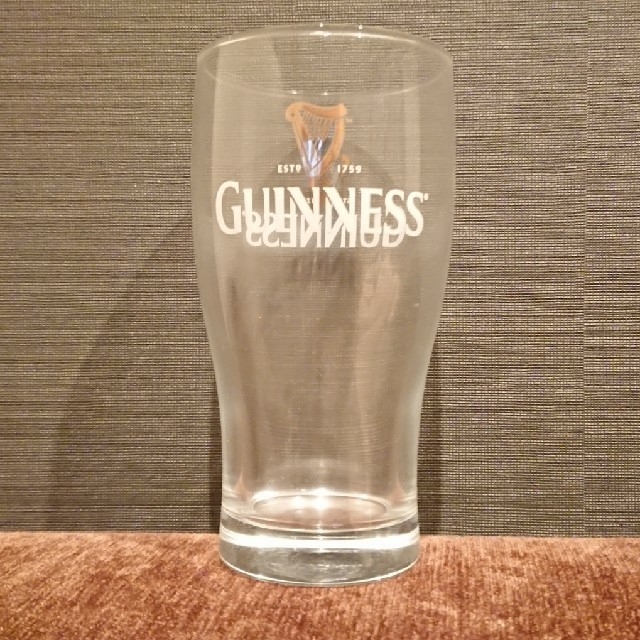 GUINNESS グラス 6個セット インテリア/住まい/日用品のキッチン/食器(グラス/カップ)の商品写真