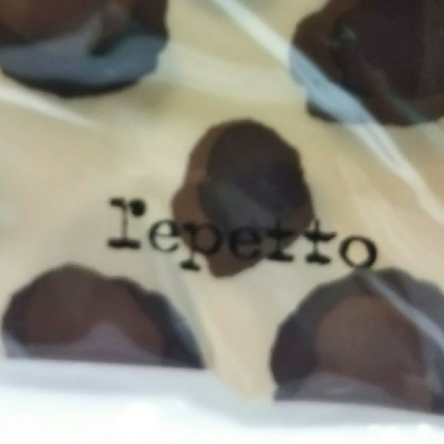 repetto(レペット)のrepetto PVCトート&レオパードポーチ レディースのバッグ(トートバッグ)の商品写真