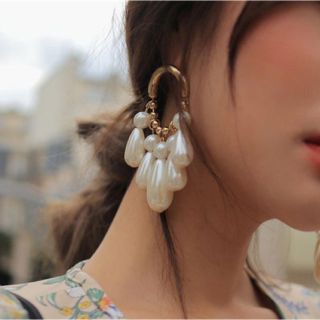 ザラ(ZARA)の新品インポート♡ボリューム パール ゴールド 大ぶり ピアス(ピアス)