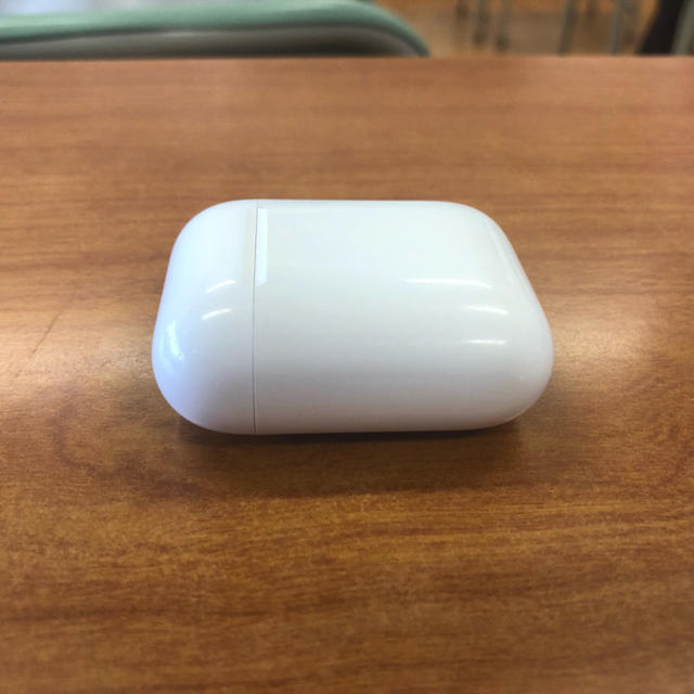 AirPods2 充電ケース