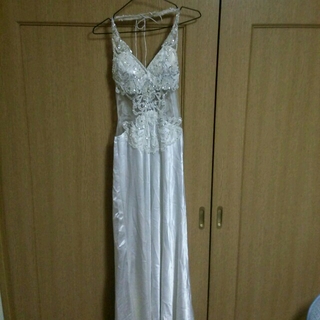 ホワイトロングドレス(ロングドレス)