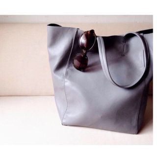 ザラ(ZARA)のZARA ハンドバック(ハンドバッグ)