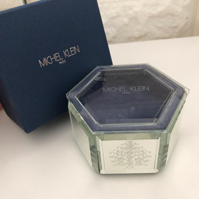 MICHEL KLEIN(ミッシェルクラン)のMICHEL KLEIN ジュエリーボックス ミッシェルクラン レディースのアクセサリー(その他)の商品写真