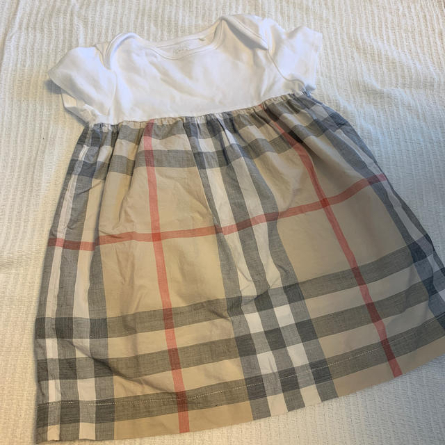 BURBERRY(バーバリー)のバーバリー ワンピース キッズ/ベビー/マタニティのベビー服(~85cm)(ワンピース)の商品写真