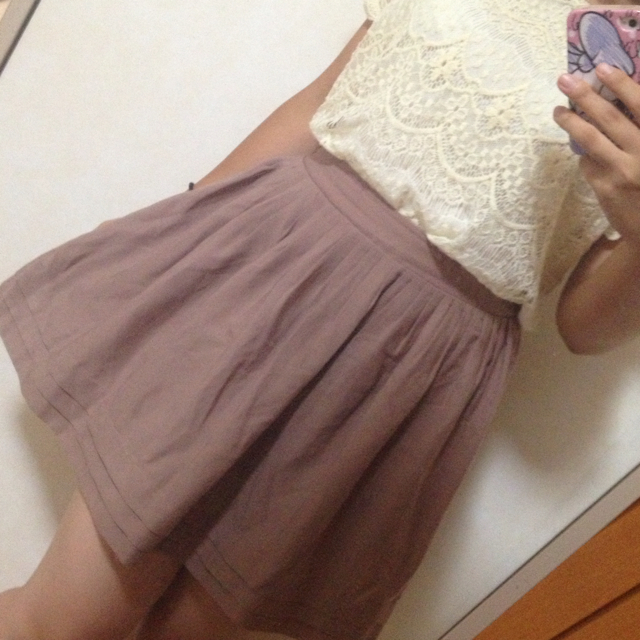 MAJESTIC LEGON(マジェスティックレゴン)のピンクベージュスカート♡ レディースのスカート(ミニスカート)の商品写真