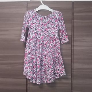 オールドネイビー(Old Navy)のみおまお様専用 OLDNAVY 花柄ワンピース ４T(ワンピース)