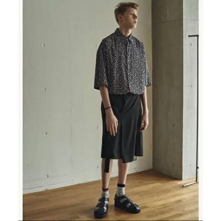 ラッドミュージシャン(LAD MUSICIAN)の極美品 LAD MUSICIAN  BIG SHIRT  黒×ピンク 44(シャツ)