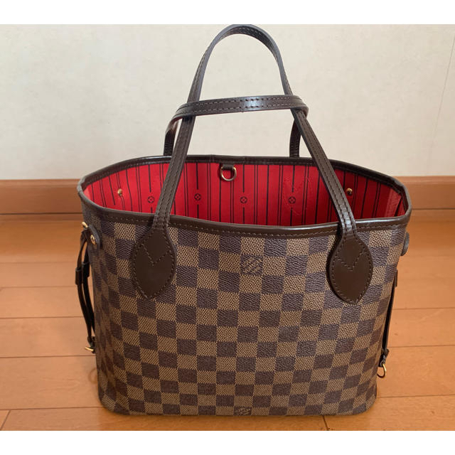 LOUIS VUITTON(ルイヴィトン)のネバーフル PM ダミエ レディースのバッグ(トートバッグ)の商品写真