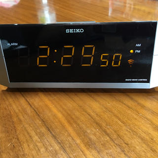 セイコー(SEIKO)のSEIKO 目覚し時計 電波時計 LED デジタル表示 DL204N(置時計)