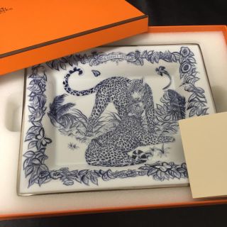 エルメス(Hermes)の本物✨エルメスの小物入れです(^-^)(小物入れ)