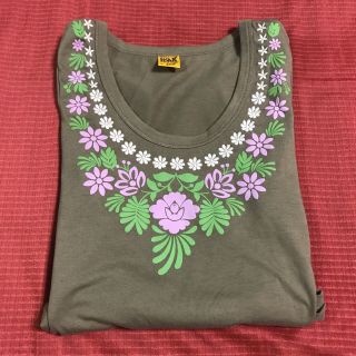 バックナンバー(BACK NUMBER)の花柄Tシャツ(Tシャツ(半袖/袖なし))