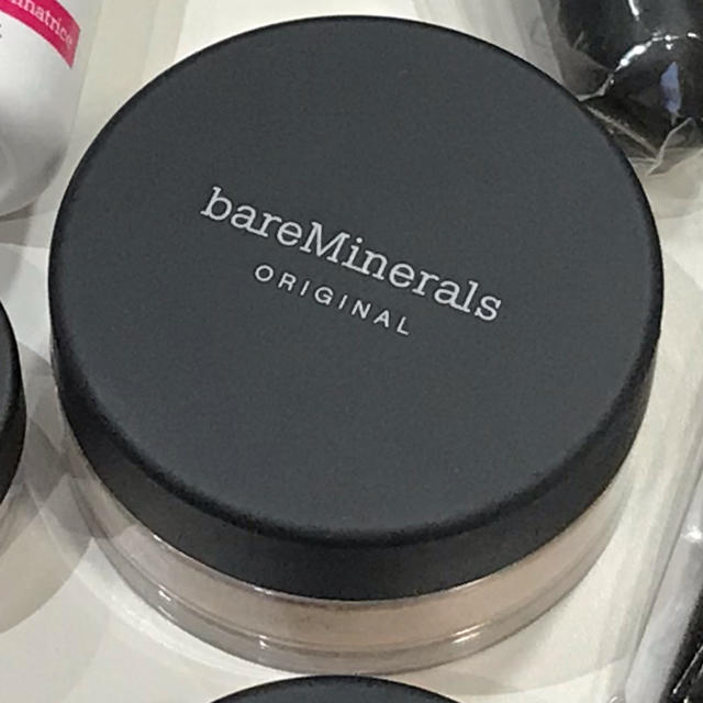 bareMinerals(ベアミネラル)のベアミネラル ファンデーション コスメ/美容のベースメイク/化粧品(ファンデーション)の商品写真