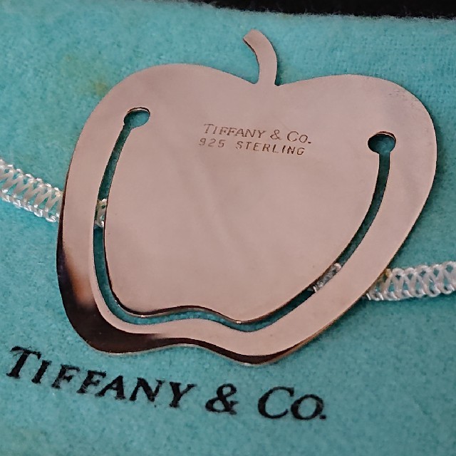 Tiffany & Co.(ティファニー)のティファニー アップル ブックマーカー SILVER 925 銀製品 ハンドメイドの文具/ステーショナリー(しおり/ステッカー)の商品写真