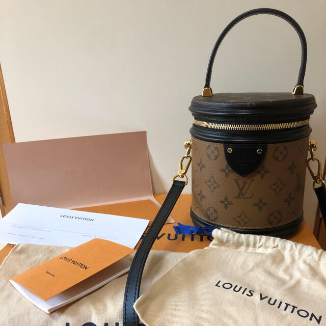 LOUIS VUITTON(ルイヴィトン)のiku898さま専用ルイヴィトン カンヌ リバース レディースのバッグ(ハンドバッグ)の商品写真