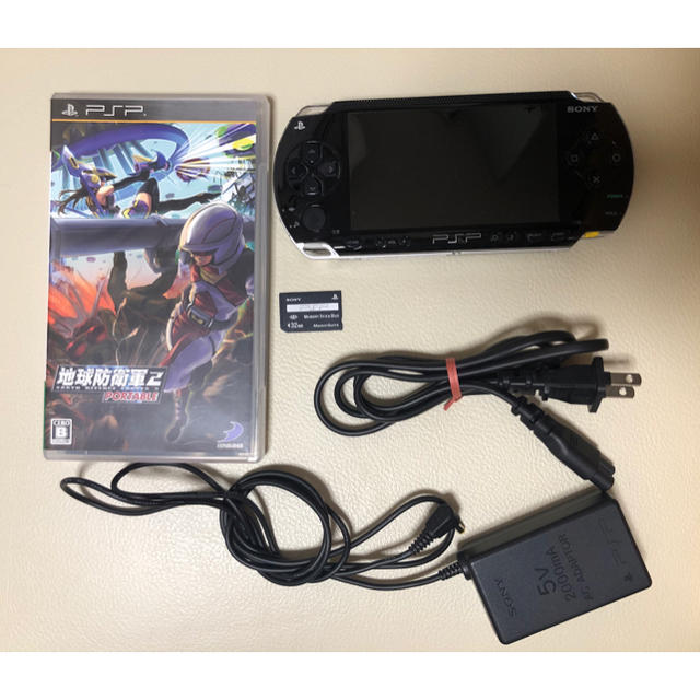 PlayStation Portable(プレイステーションポータブル)のPSP 1000 エンタメ/ホビーのゲームソフト/ゲーム機本体(携帯用ゲーム機本体)の商品写真