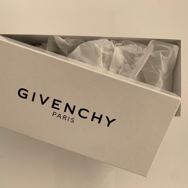 GIVENCHY(ジバンシィ)のジバンシー ボックス その他のその他(その他)の商品写真