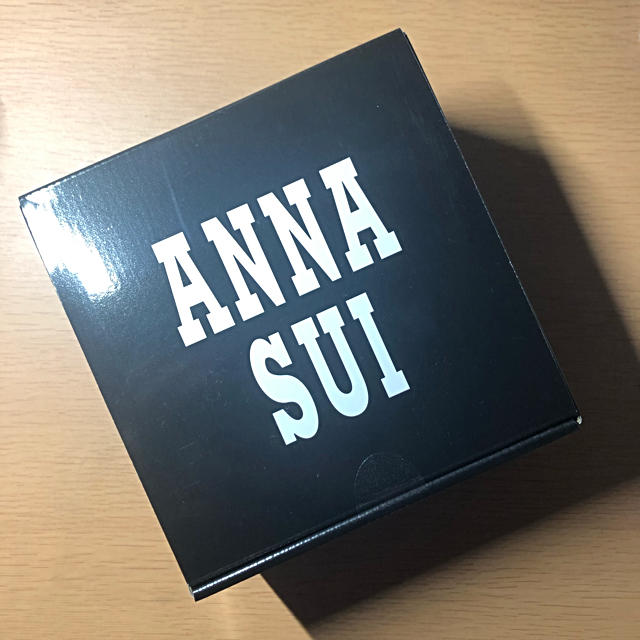 ANNA SUI(アナスイ)のANNA SUI ノベルティ カップ ソーサー エンタメ/ホビーのコレクション(ノベルティグッズ)の商品写真