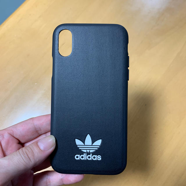 adidas(アディダス)のiPhone xs アディダスケース 黒 スマホ/家電/カメラのスマホアクセサリー(iPhoneケース)の商品写真