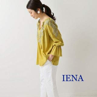 イエナ(IENA)のまねきねこ様 《新品》IENA ラメ エンブロイダリー  タッセルブラウス(シャツ/ブラウス(長袖/七分))