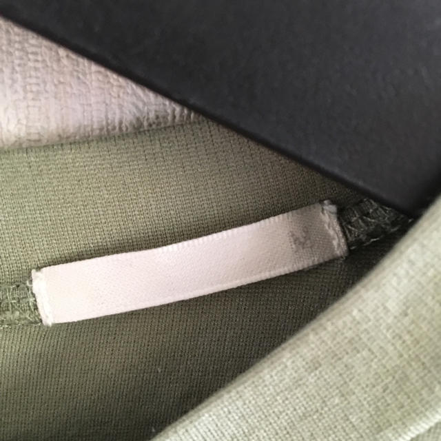 GU(ジーユー)のGUミントグリーン5分袖カットソーM レディースのトップス(カットソー(半袖/袖なし))の商品写真