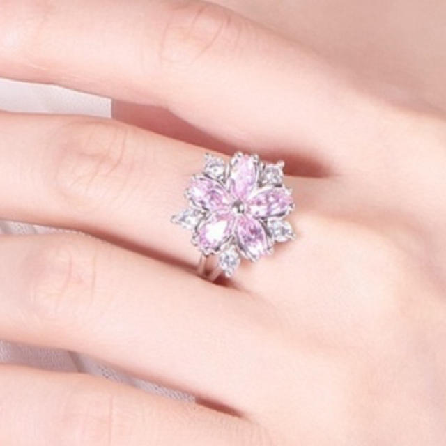 フラワーリング♡ピンクピンク♡指輪♡zircon♡11号 レディースのアクセサリー(リング(指輪))の商品写真