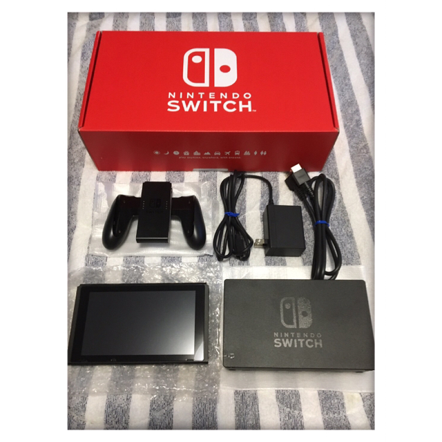 Nintendo Switch(ニンテンドースイッチ)のNintendo Switch Joy-Con(L)/(R) グレー エンタメ/ホビーのゲームソフト/ゲーム機本体(家庭用ゲーム機本体)の商品写真