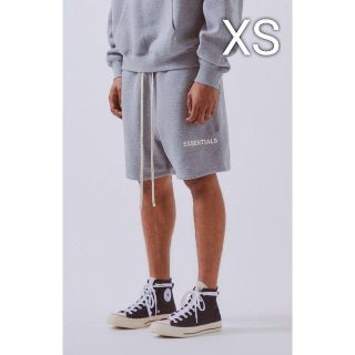 フィアオブゴッド(FEAR OF GOD)の希少XSサイズ FOG ESSENTIALS sweat shorts グレー(ショートパンツ)