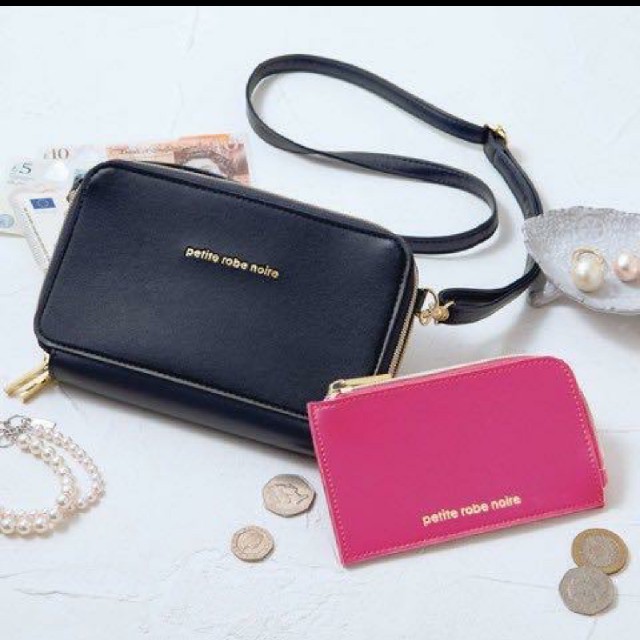 petite robe noire(プティローブノアー)のお財布バッグ   レディースのファッション小物(財布)の商品写真