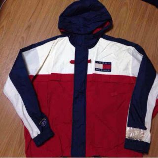 トミーヒルフィガー(TOMMY HILFIGER)のTOMMY ナイロンジャケット(ナイロンジャケット)