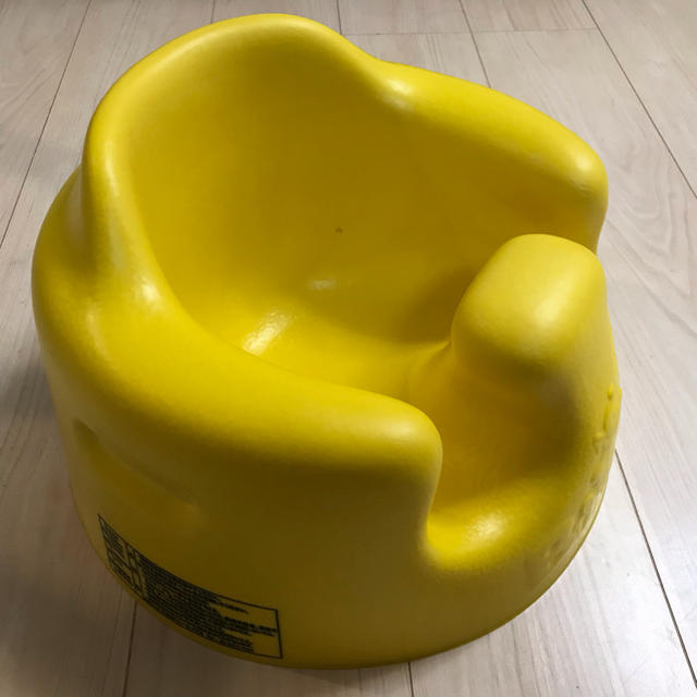 Bumbo(バンボ)のBumbo バンボベビーソファ キッズ/ベビー/マタニティのキッズ/ベビー/マタニティ その他(その他)の商品写真