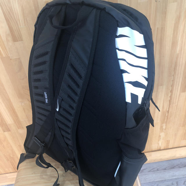 ナイキ リュック バックパック 新品 ブラック Nike adidas puma