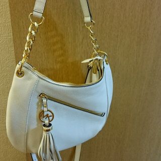 マイケルコース(Michael Kors)の12月11日までお取り置き(ショルダーバッグ)