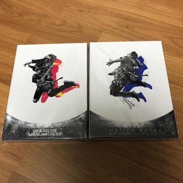 ONE OK ROCK(ワンオクロック)のONE OK ROCK DVD2本セット エンタメ/ホビーのDVD/ブルーレイ(ミュージック)の商品写真