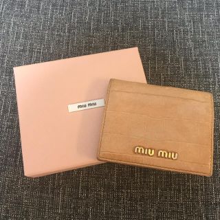 ミュウミュウ(miumiu)の【fo❤︎様専用】miumiuのパスケース(名刺入れ/定期入れ)