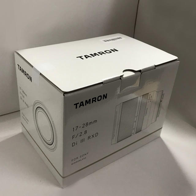 TAMRON(タムロン)のTAMRON 17-28mm F/2.8 ソニーEマウント 新品未開封 スマホ/家電/カメラのカメラ(レンズ(ズーム))の商品写真