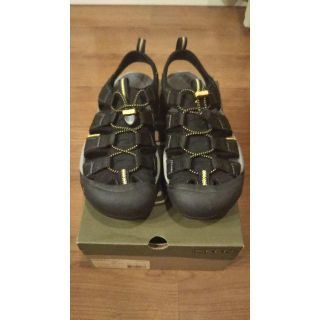 キーン(KEEN)のkeen newport h2 black(サンダル)