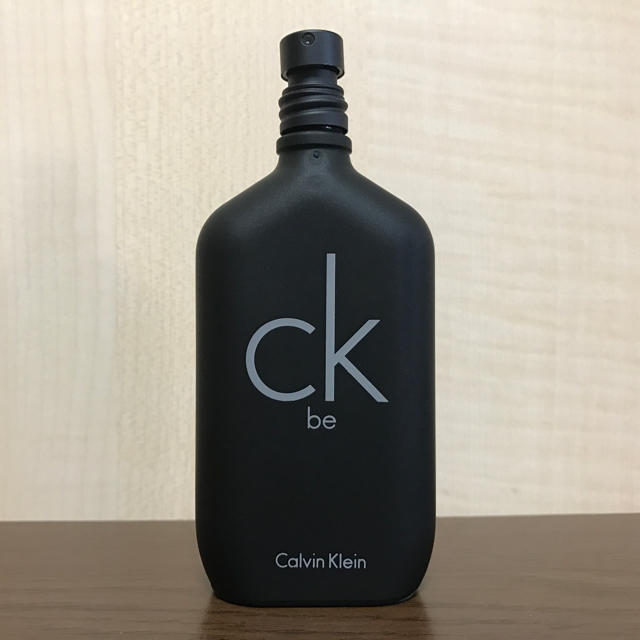 Calvin Klein(カルバンクライン)のshokisurf様 専用 コスメ/美容の香水(香水(男性用))の商品写真