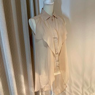 ビーシービージーマックスアズリア(BCBGMAXAZRIA)のBCBGMAXAZRIA ピンクベージュ ブラウス シルク(シャツ/ブラウス(半袖/袖なし))