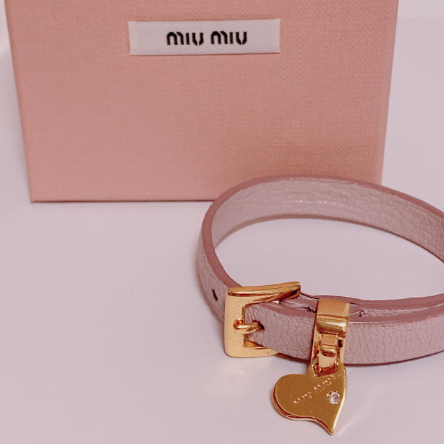 miumiu(ミュウミュウ)の【本日限定価格】miumiu ブレスレット レディースのアクセサリー(ブレスレット/バングル)の商品写真