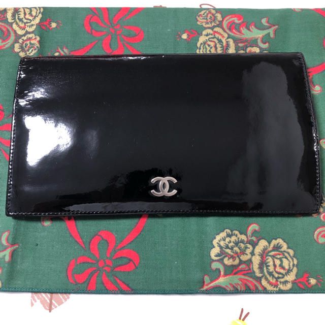 CHANEL エナメル 長財布 - 財布